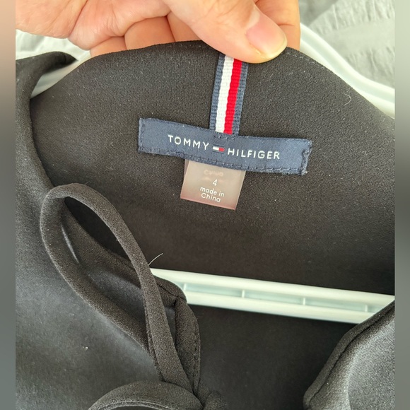 Tommy Hilfiger Shift Dress with Floral Detail Long Sleeve Size 4 - Picture 6 of 8